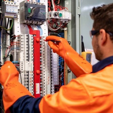 Manutenção Elétrica Preventiva em Mercês em Curitiba
